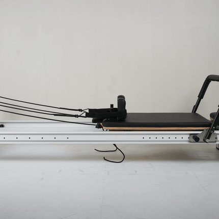 Full Track Queen Studio Pilates Reformer